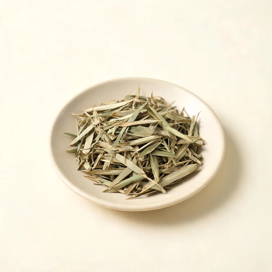 Dried Zhu Ye leaf arranged in a shallow bowl